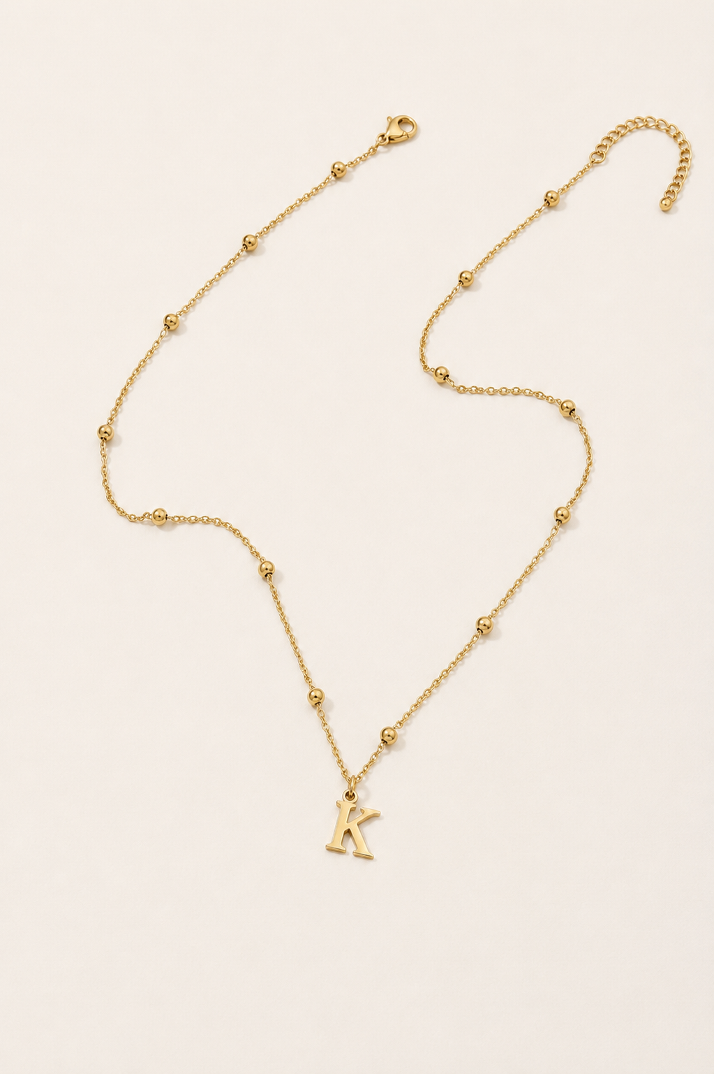 Collar con Inicial