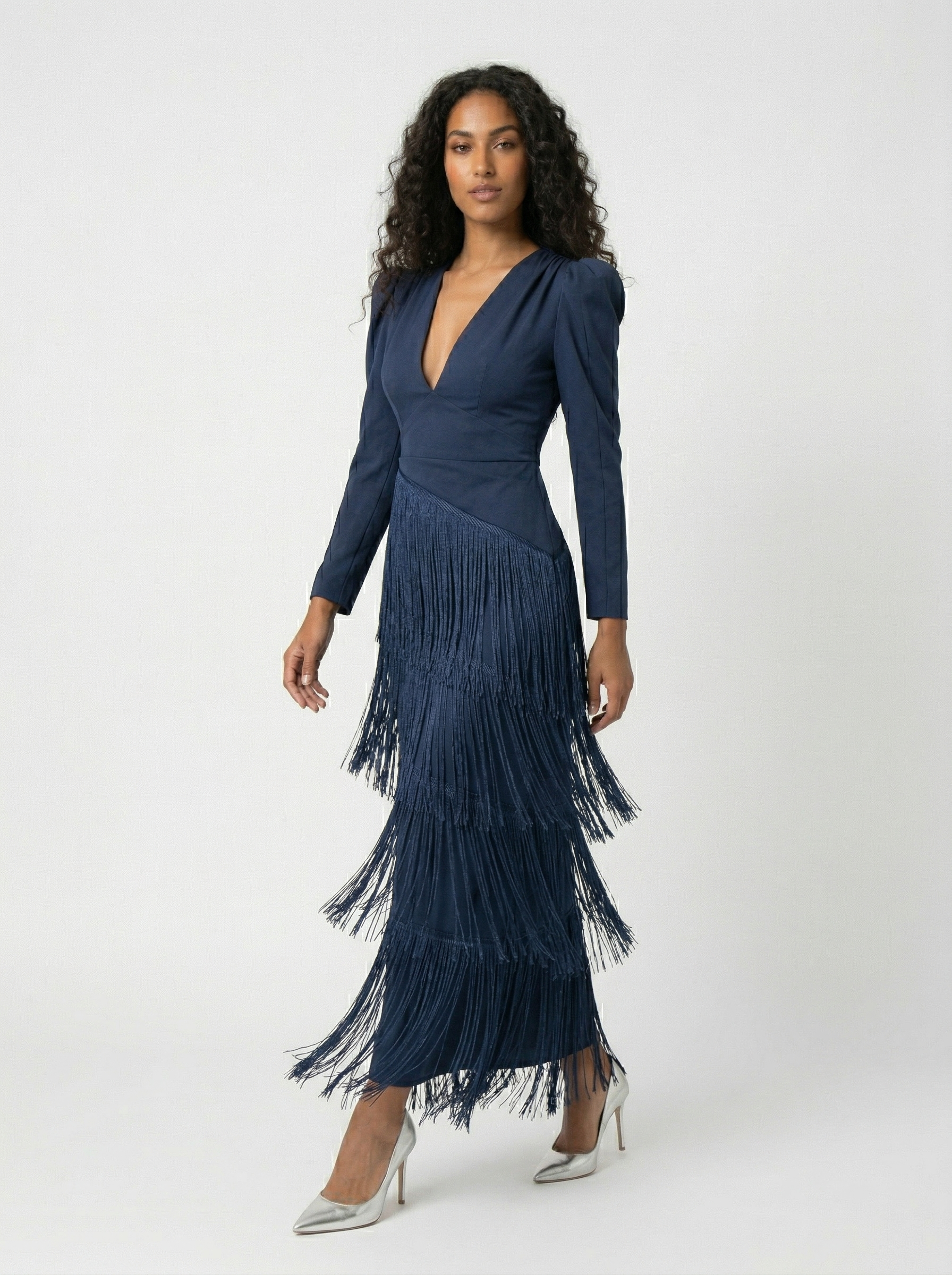 Anne-  Vestido Elegante Con Flecos