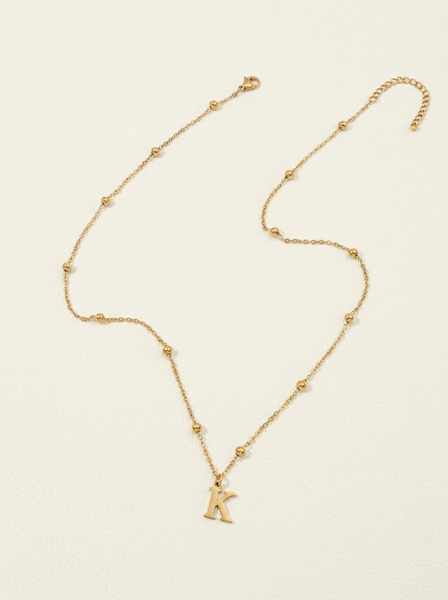 Collar Delicado con Inicial y Cadena